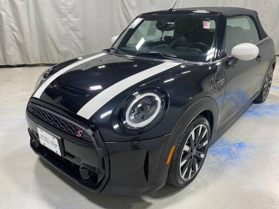 MINI COOPER CONVERTIBLE 2023 WMW43DL0XP3P75570 image MINI COOPER CONVERTIBLE 2023 WMW43DL0XP3P75570 image